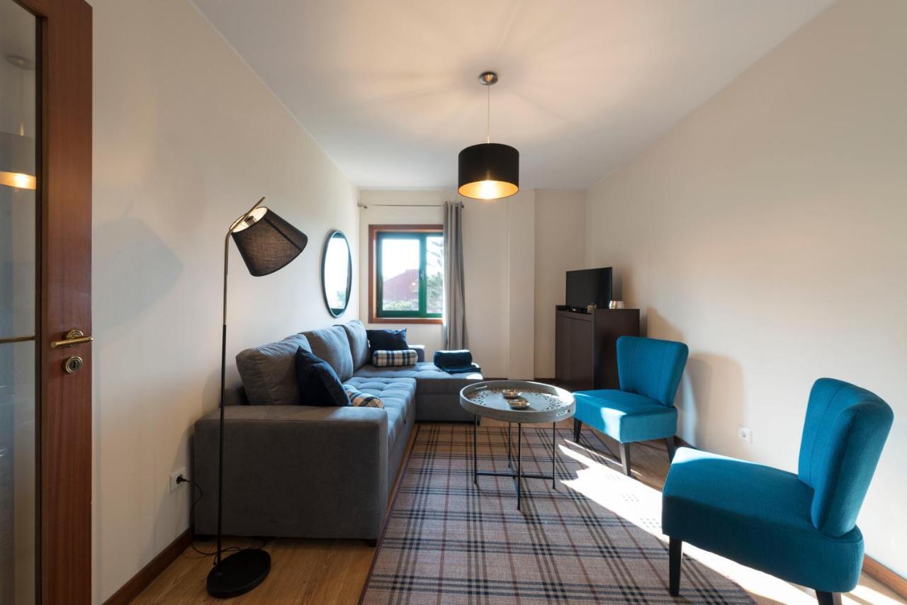 Lovelystay - Homey Feeling Flat W/ Free Parking Порто Екстериор снимка