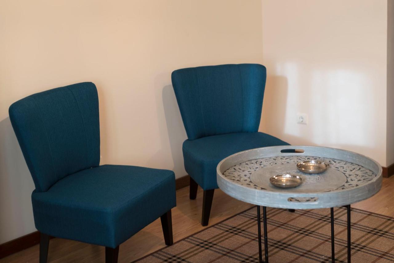 Lovelystay - Homey Feeling Flat W/ Free Parking Порто Екстериор снимка