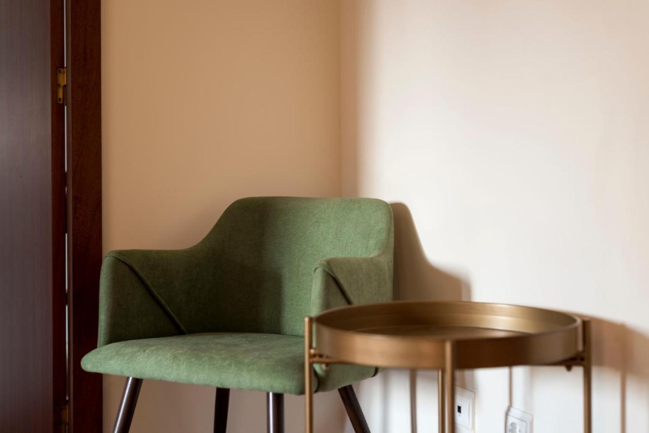 Lovelystay - Homey Feeling Flat W/ Free Parking Порто Екстериор снимка