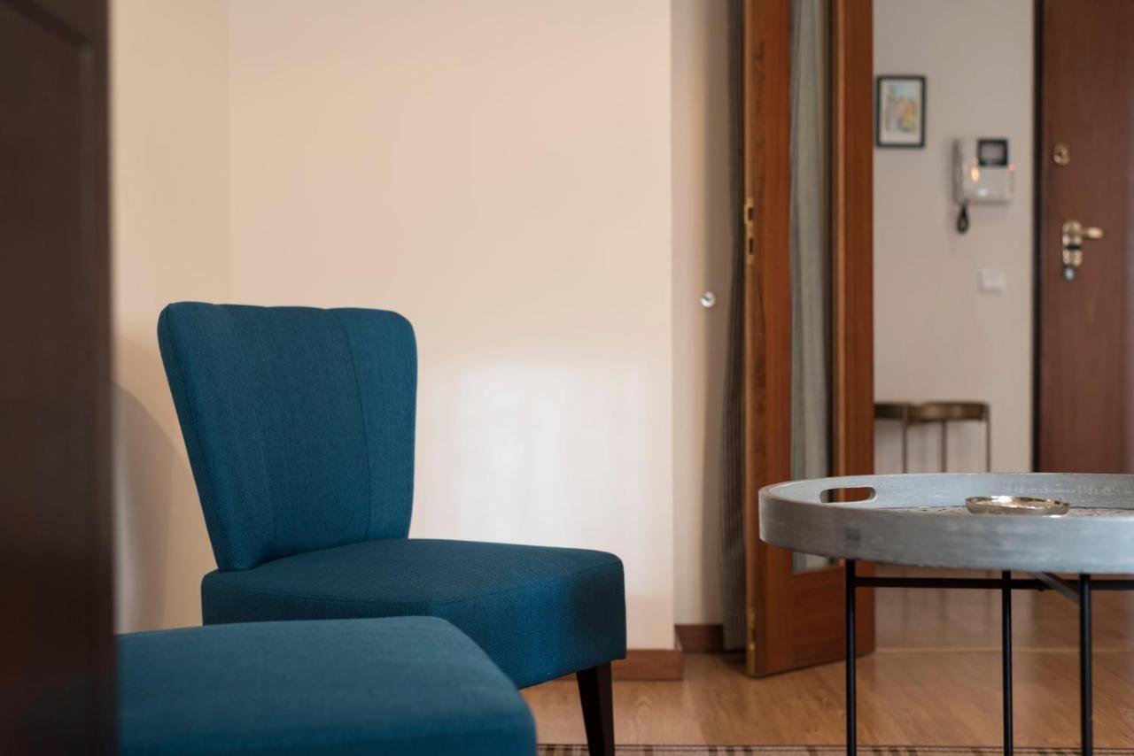 Lovelystay - Homey Feeling Flat W/ Free Parking Порто Екстериор снимка